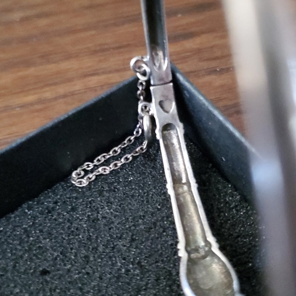 VINTAGE STERLING SILVER MARCASITE BRACELET - Picture 6 of 6